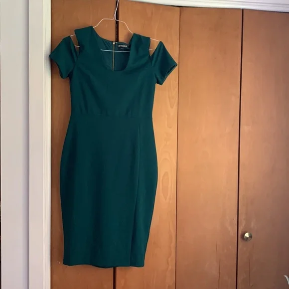 Express | Dresses | Express Dress Emerald Green Size 8 | Poshmark
